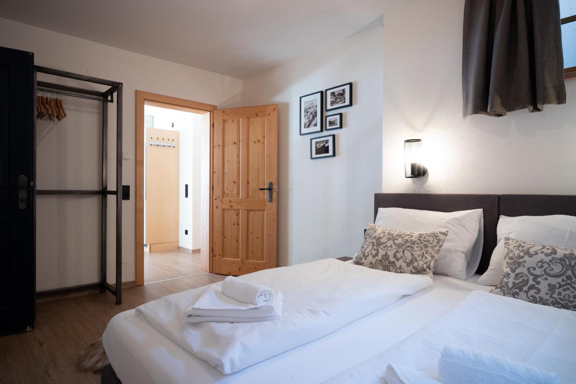 Landhaus Lodges Kaprun By We Rent Szoba fotó